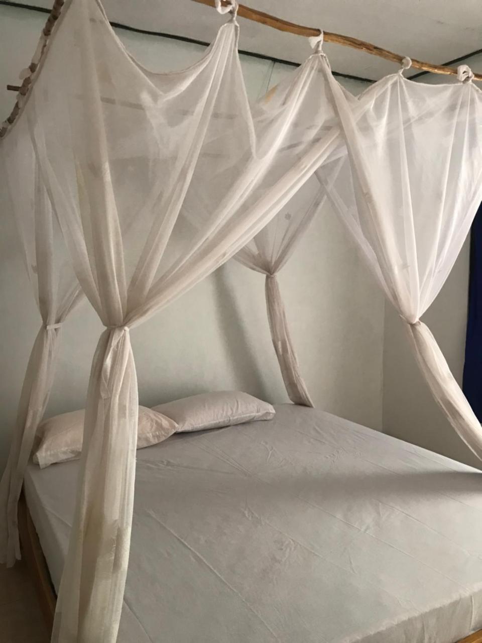 Ova Baluk Bungalow Nembrala Luaran gambar